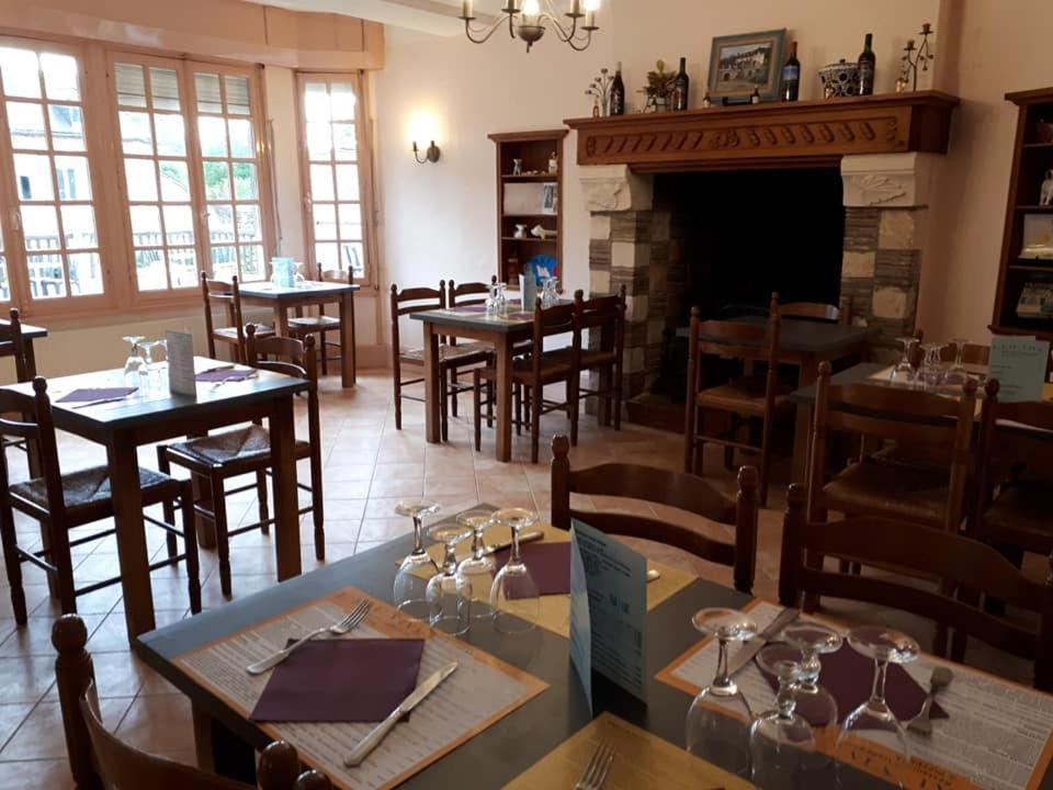 Restaurant & Chambres D'Hotes L'Eau Vive Fatouville-Grestain Экстерьер фото